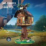 CaDA C66013W Tree House Library Casa sull'Albero con Biblioteca e Luci LED USB