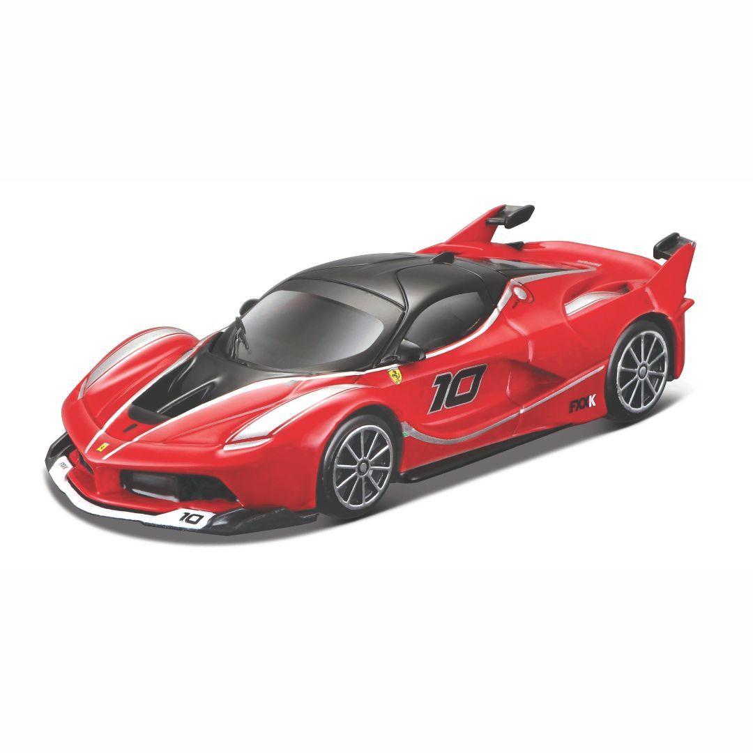 18-36024- Bburago Ferrari CDU FXXK Race +Play 1:43