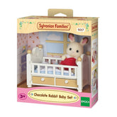 5017 Sylvanian Families - Bebè Coniglio Cioccolato con Lettino