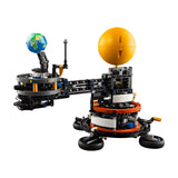 42179 LEGO Technic - Pianeta Terra e Luna in orbita