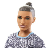 Mattel Barbie Fashionistas Ken #204 Bambola Ken Fashion con Man Bun