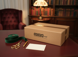 Scatola rigida FullToys.shop in cartone kraft imballo resistente con logo