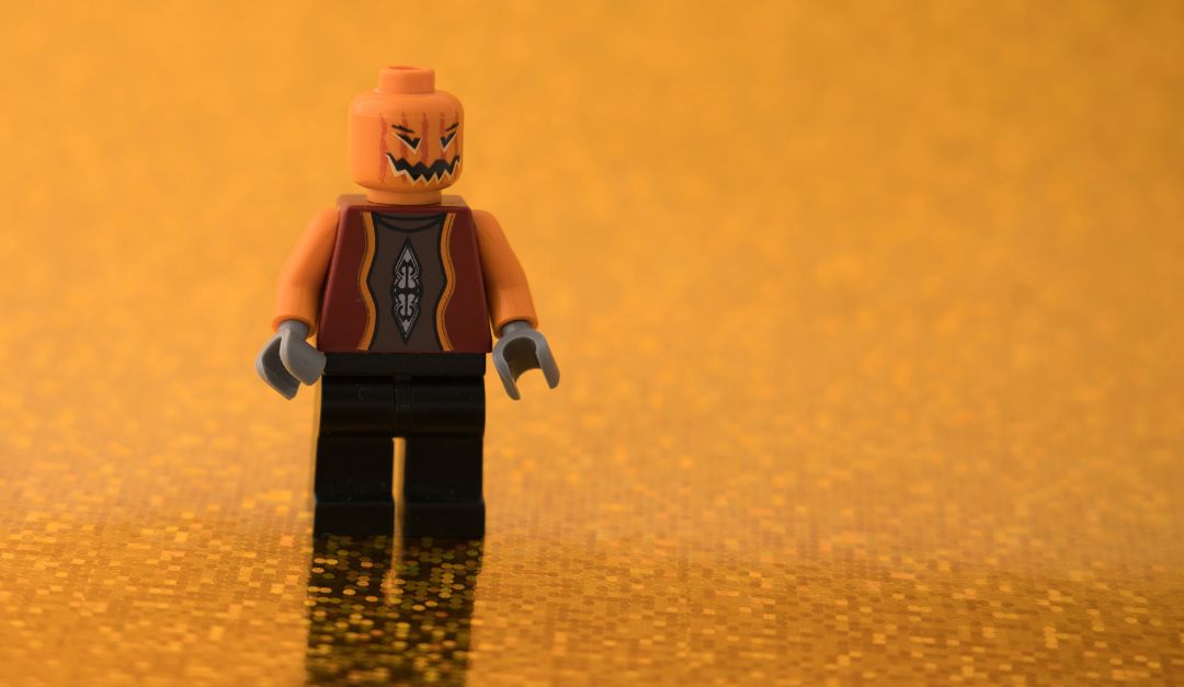 Realizza le decorazioni di Halloween con i mattoncini LEGO!