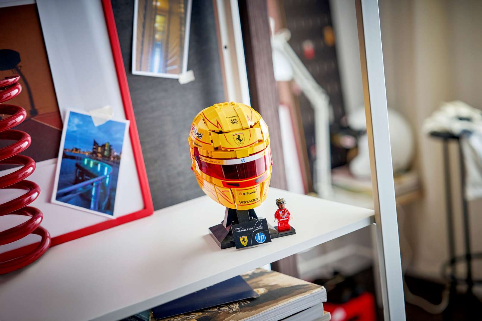 43022 Lego  Editions V Casco di Lewis Hamilton Scuderia Ferrari HP