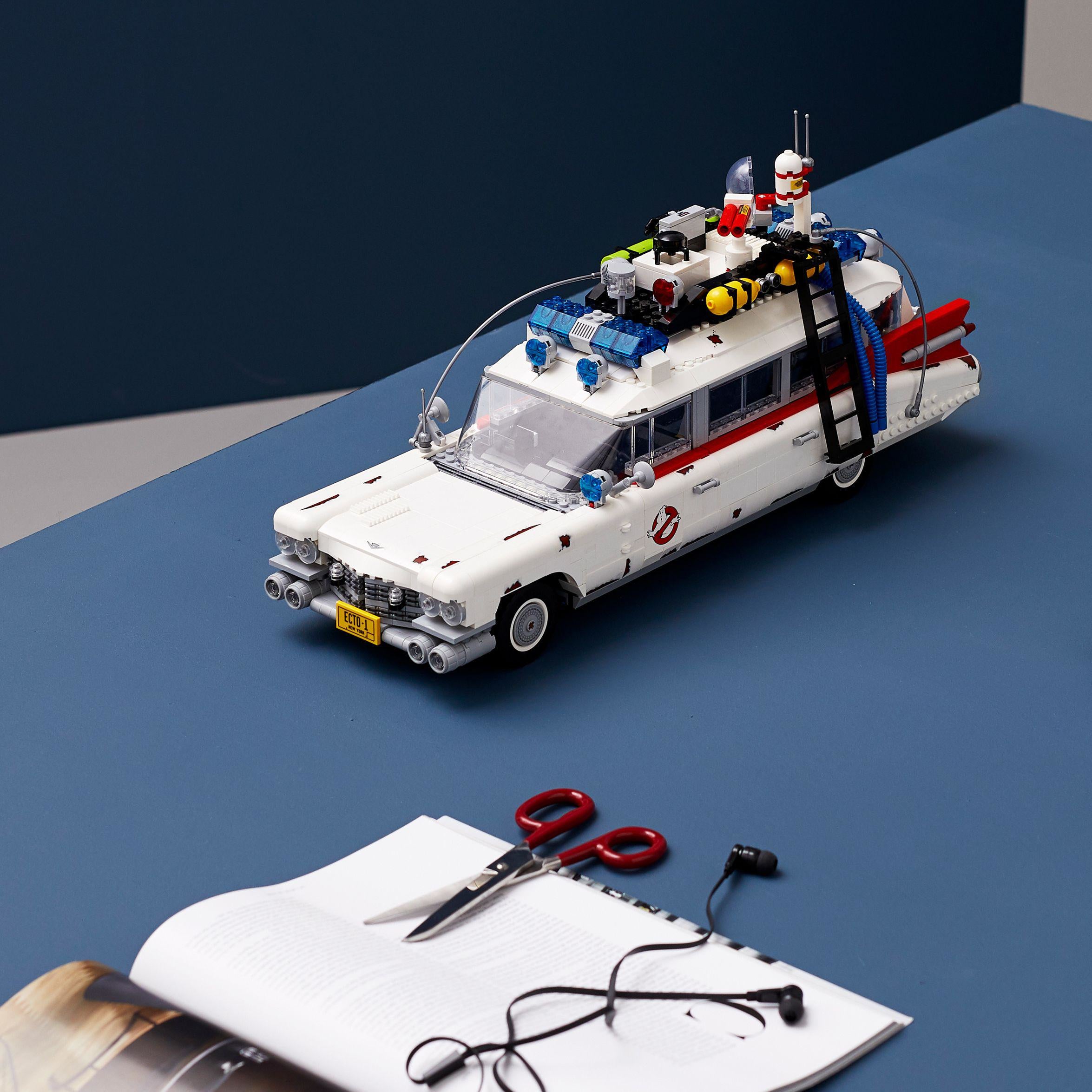 10274 LEGO® Ideas - ECTO-1 Ghostbusters