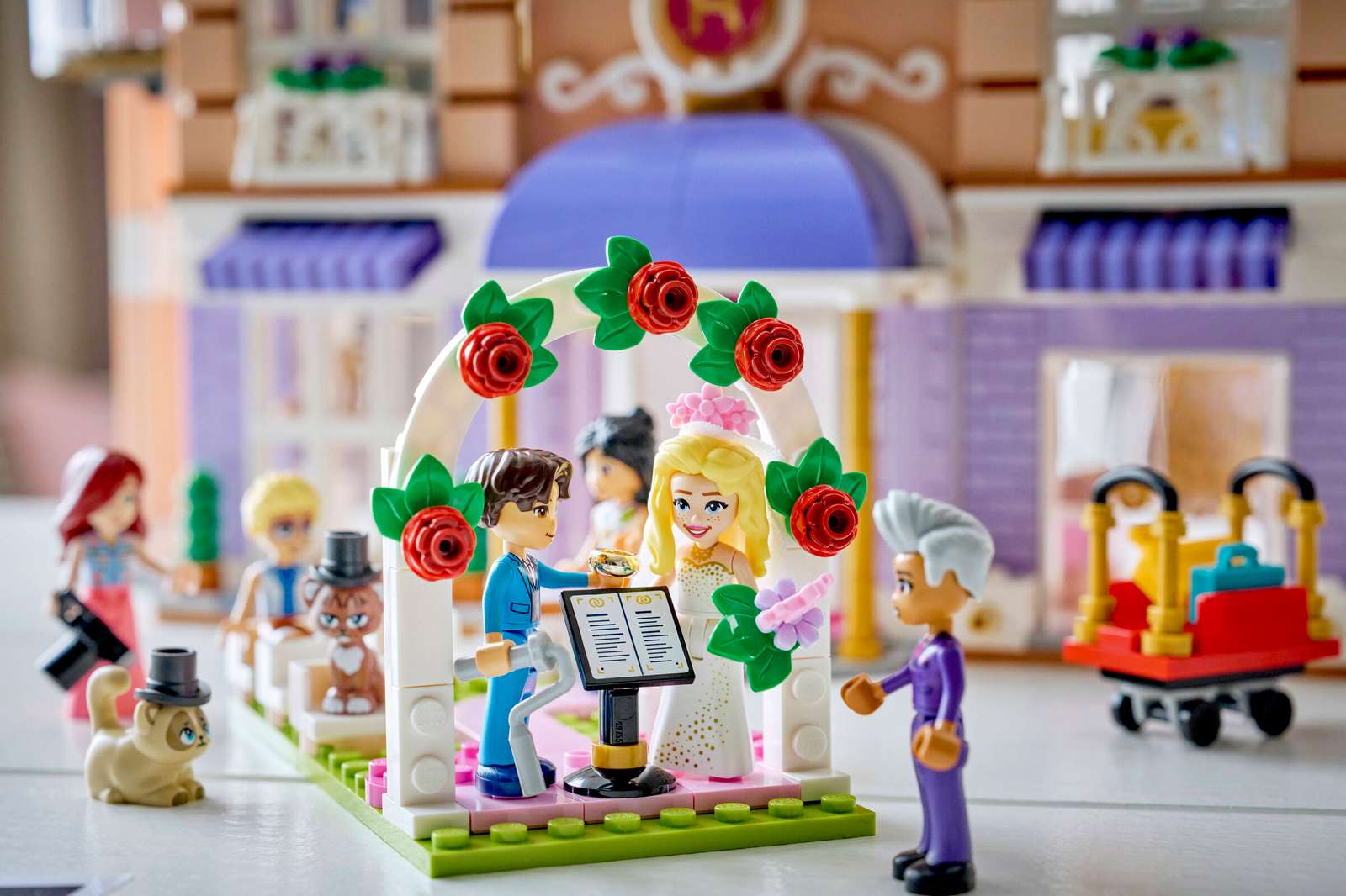 42704 Lego Friends Grand Hotel di Heartlake City