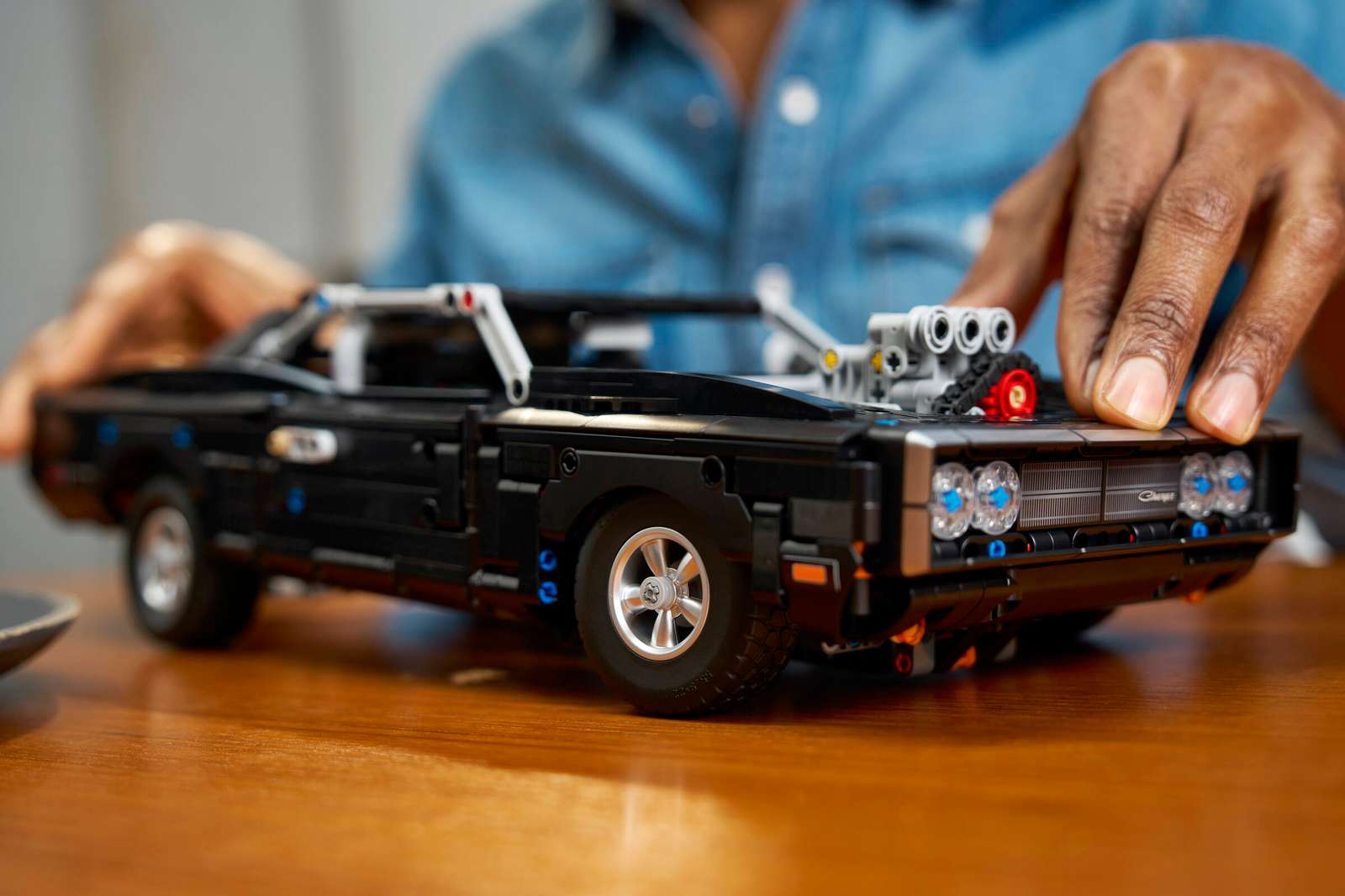 42231 Lego Technic Auto Dodge Charger R/T Fast and Furious