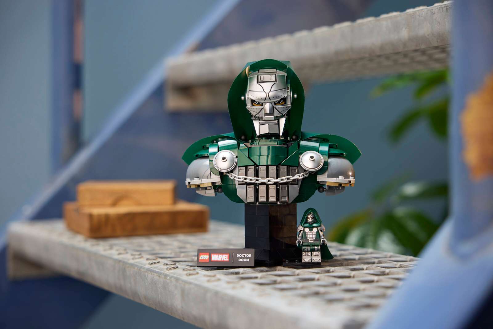 76345 LEGO Marvel Busto del Dottor Destino