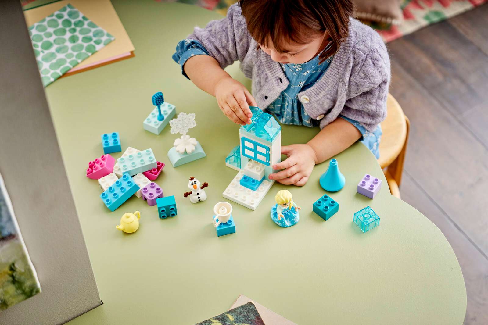 10462 Lego Duplo Scatola creativa di Frozen con Elsa e Olaf