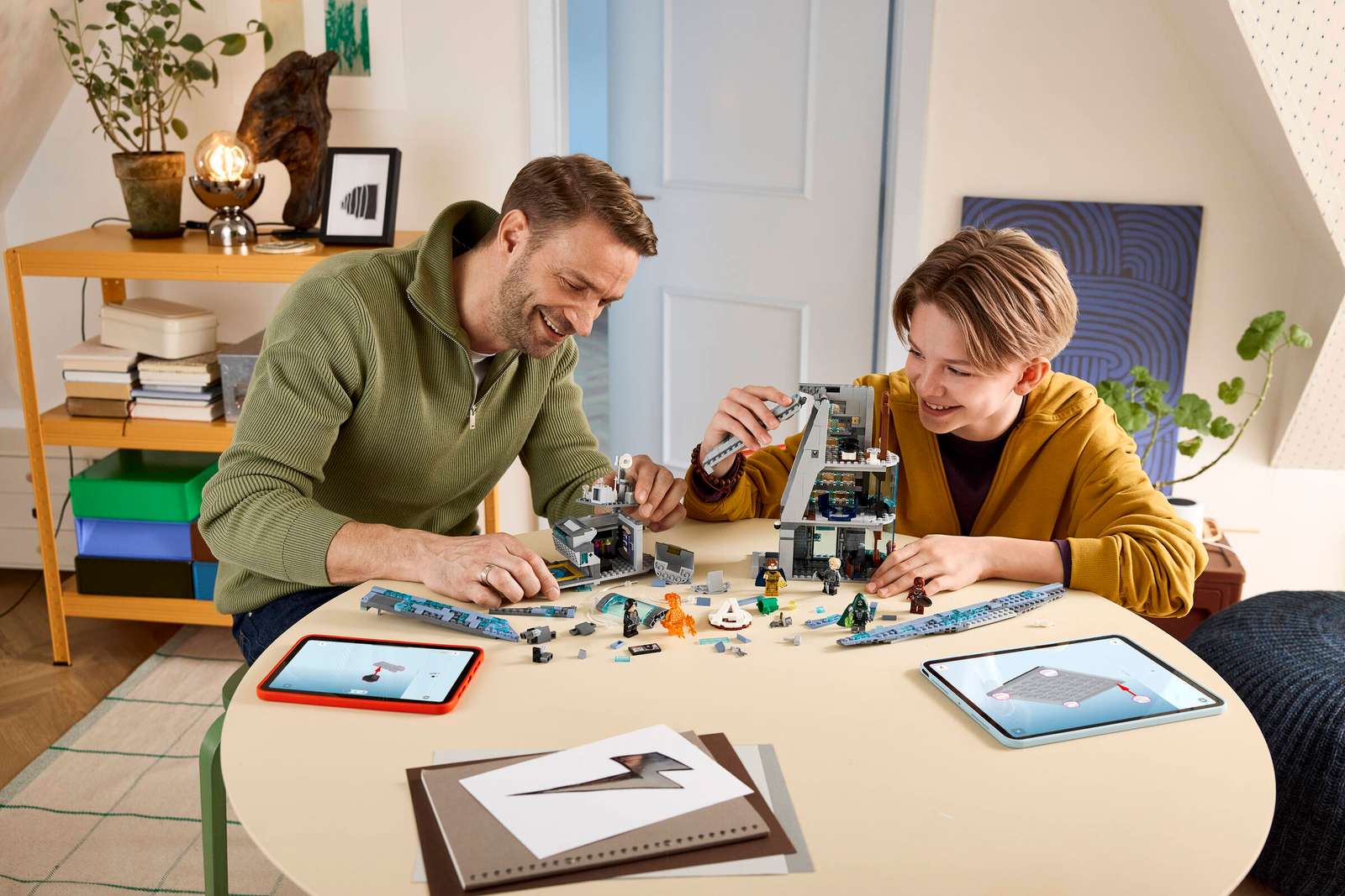 76352 Lego Marvel Avengers: Doomsday Nuova torre degli Avengers