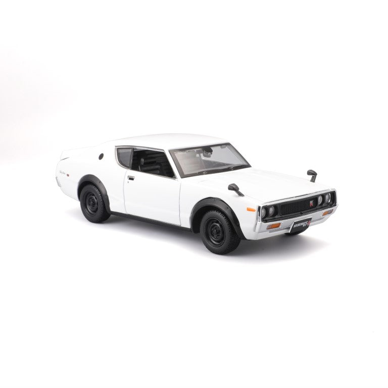 Bburago Maisto - Nissan Skyline 2000GT-R (1973) - 1:24-bianca
