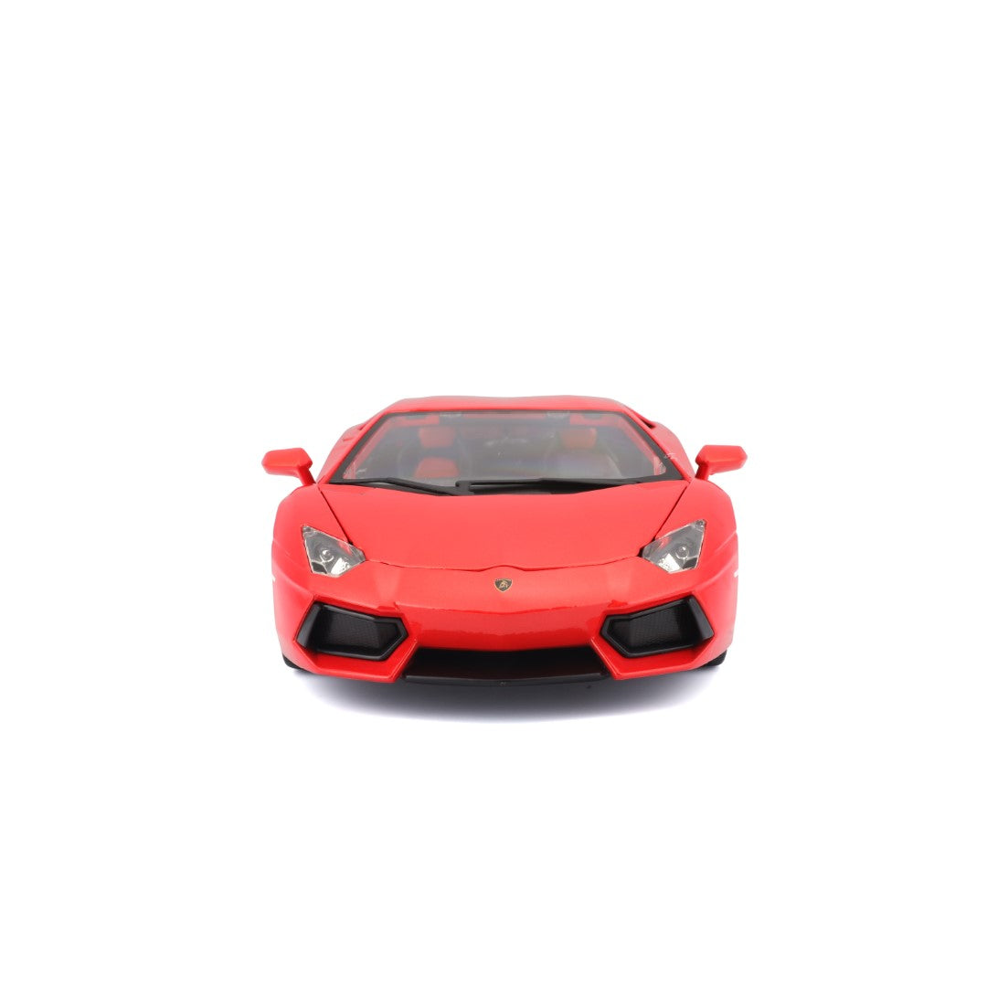 18-11033 Bburago - Lamborghini Aventador Coupe LP700-4 - Scala 1:18