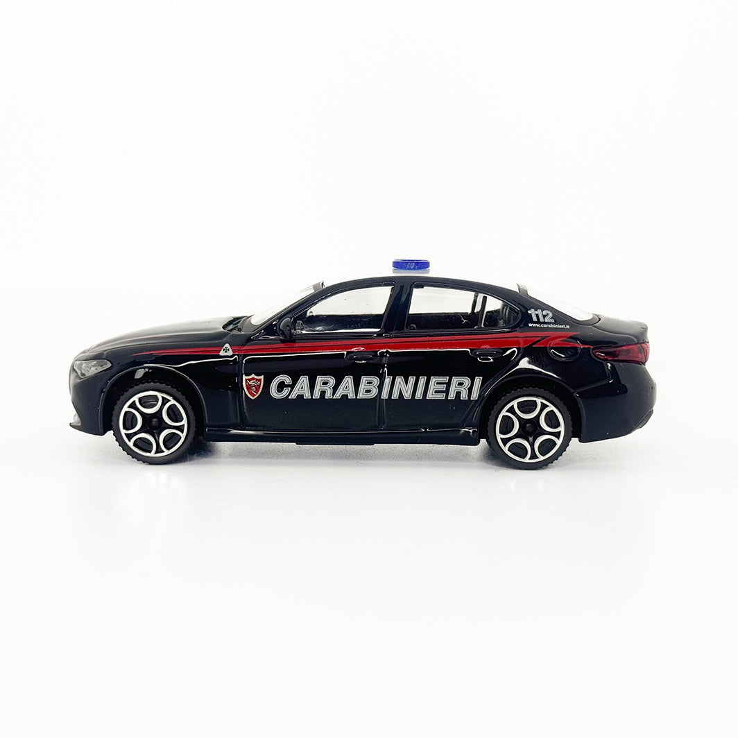 18-30387 (28-30329) Bburago - Alfa Romeo Giulia Carabinieri - 1:43