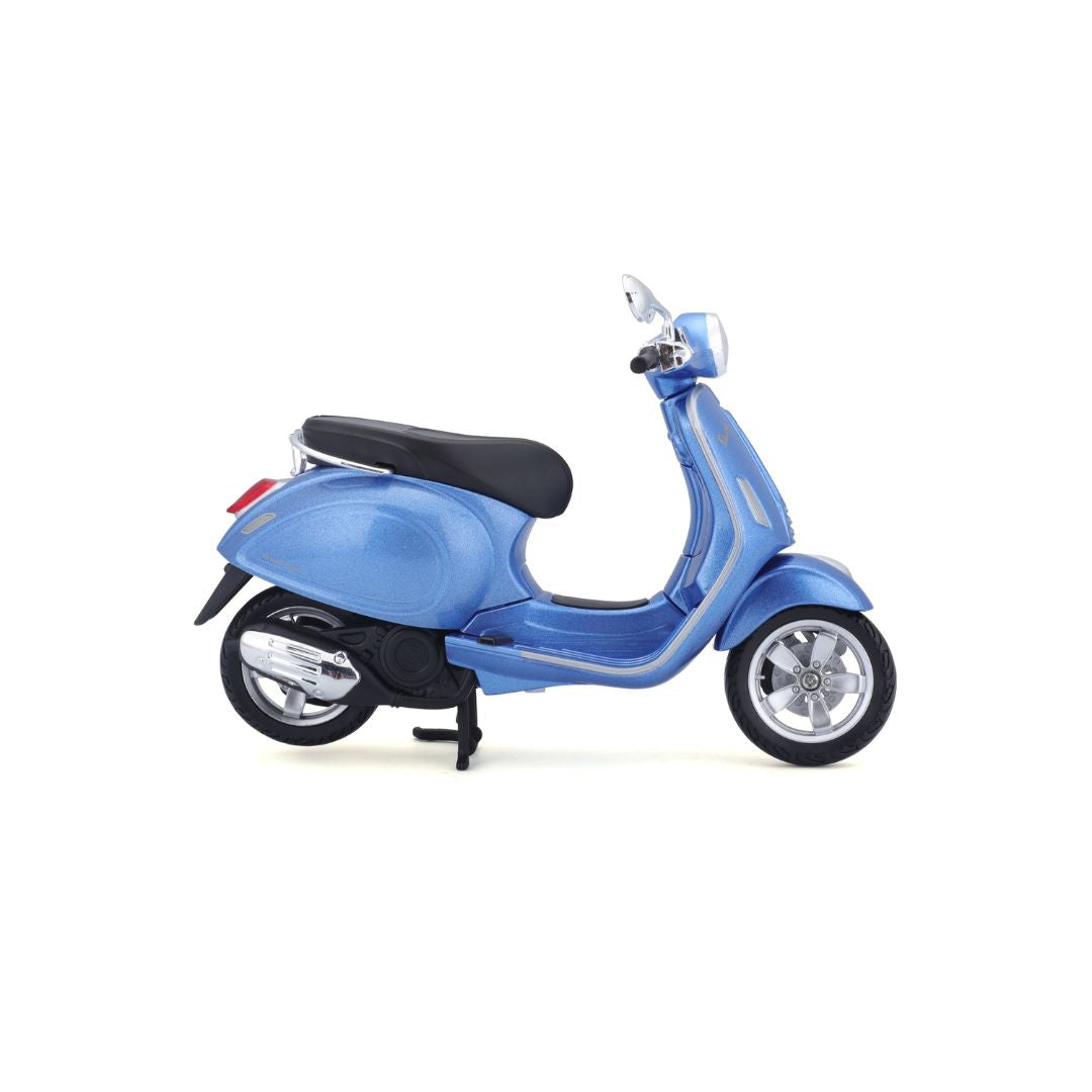 Bburago Maisto - Vespa Primavera 150 - Scala 1:12 - Colore casuale