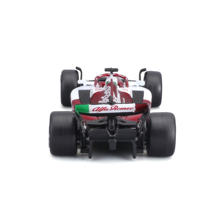 18-38067 #77 Bottas - Bburago - 1:43 - RACE - Alfa Romeo Formula1 Team Orlen C42