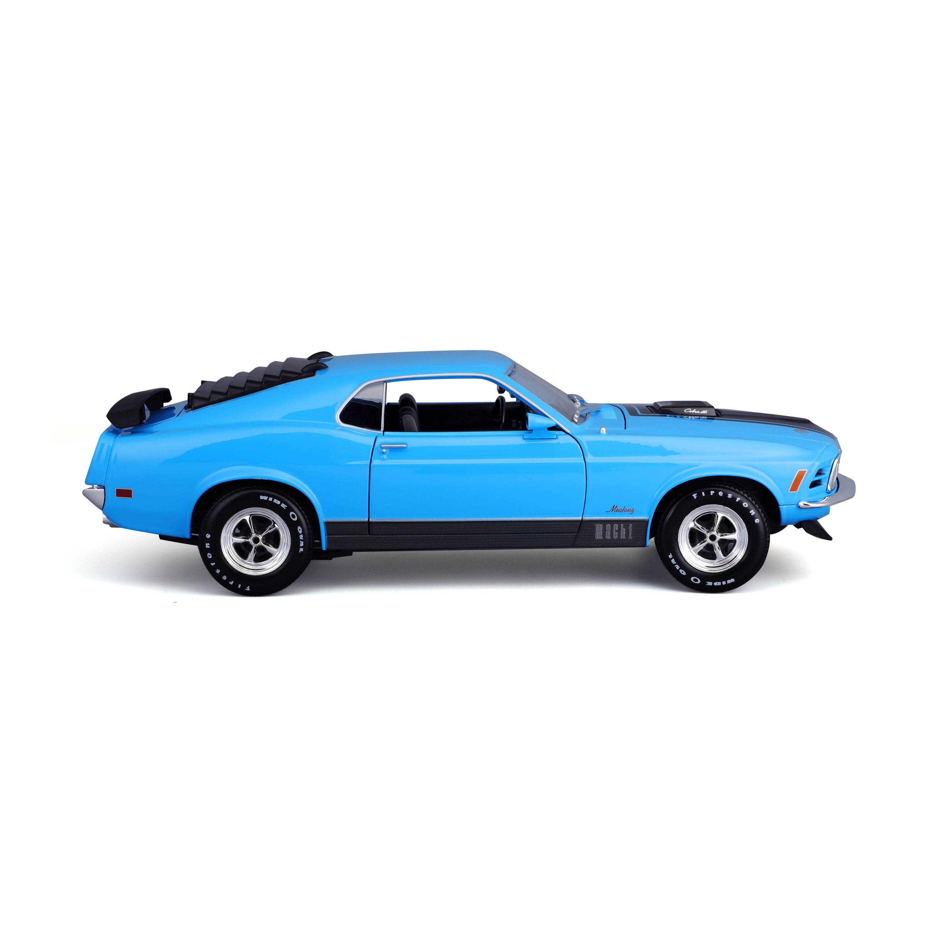 925759.004 - Bburago Maisto - Ford Mustang Mach 1 (1970) - 1:18 - BLU