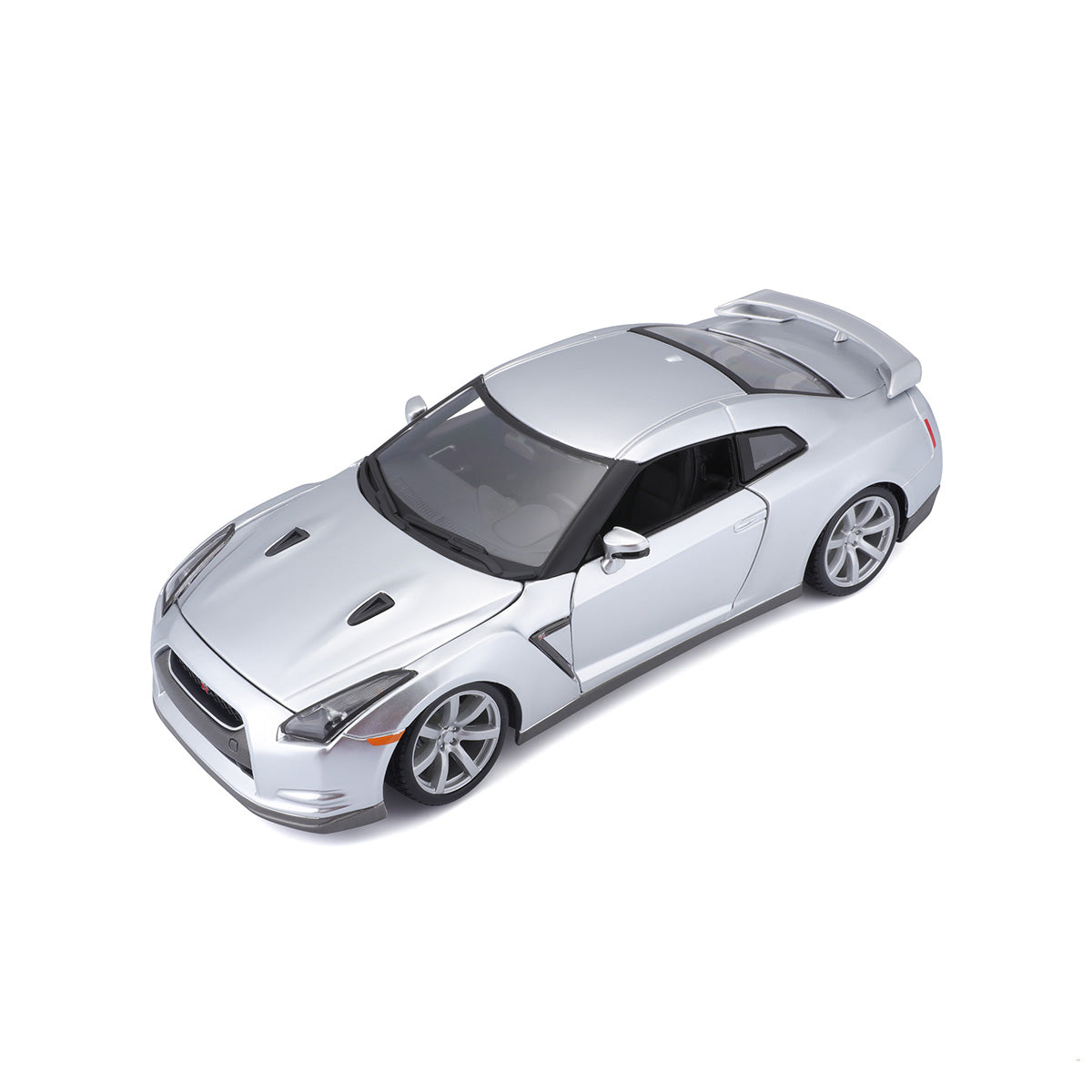 18-12079 SL - Bburago - 1:18 - Nissan GT-R - Argento