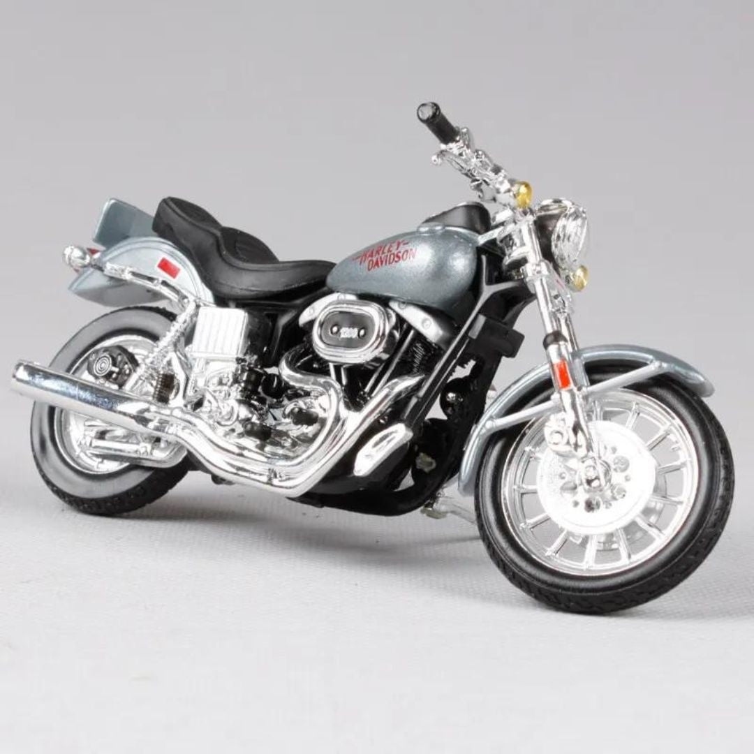 10-31360 Bburago Maisto - Collezione Harley Davidson: serie 38-43 - Casuale