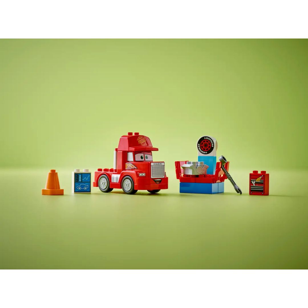 10417 LEGO DUPLO Disney TM Mack al circuito