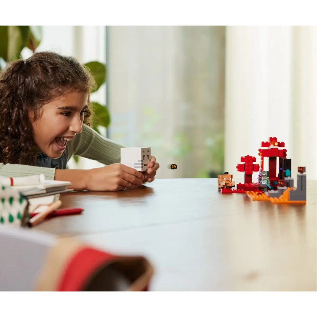 21255 LEGO Minecraft - Agguato nel portale del Nether