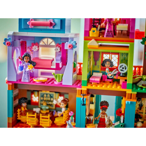 43245 LEGO Disney - La magica casa dei Madrigal