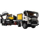 42175 LEGO Technic - Autocarro Volvo FMX ed Escavatore elettrico EC230