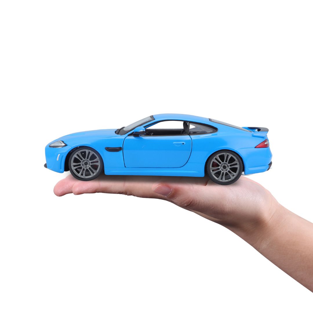 18-21063 Bburago - Jaguar XKR-S, blu - Scala 1:24