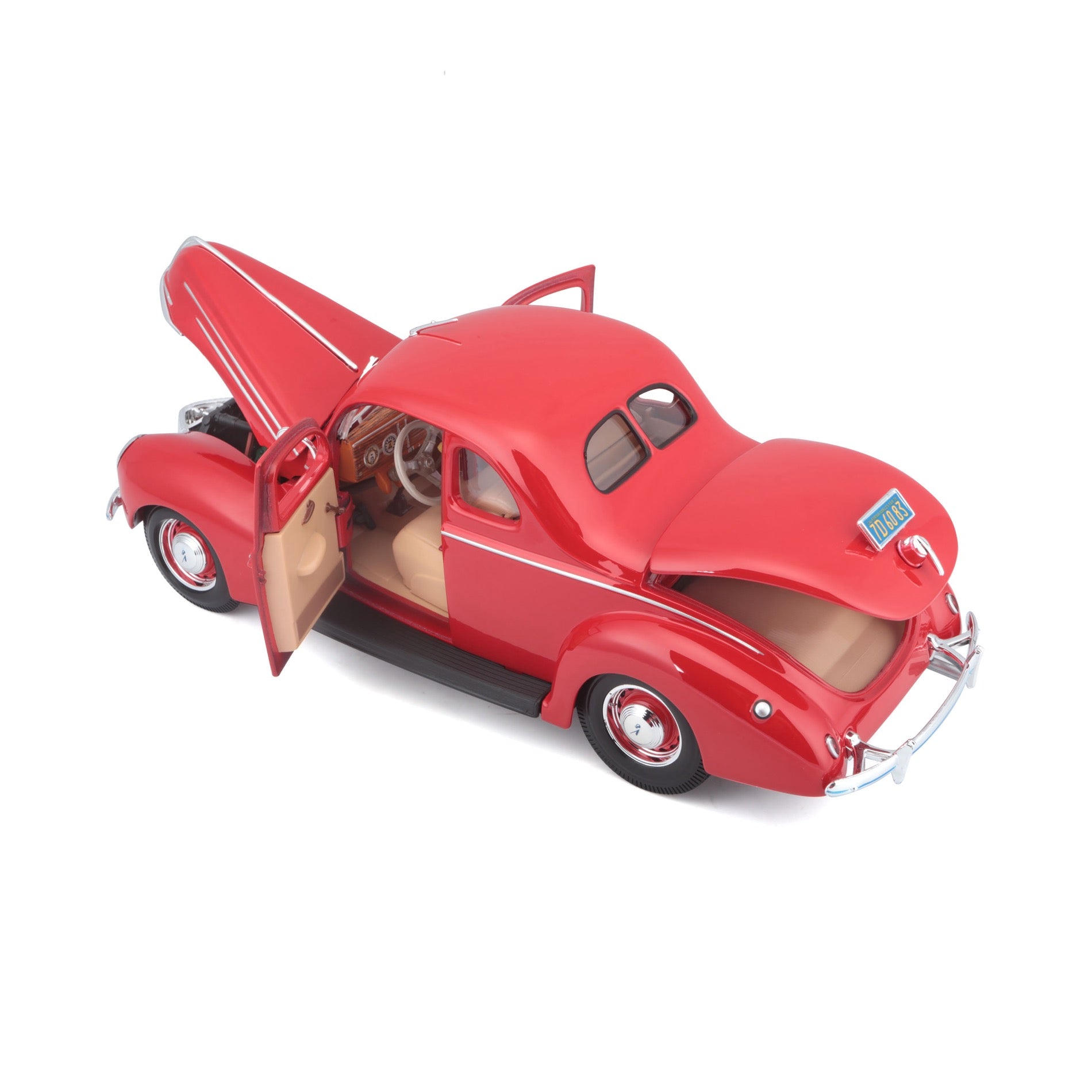 10-31180 RD Bburago Maisto 1:18 - 1939 Ford Deluxe Coupe Rossa