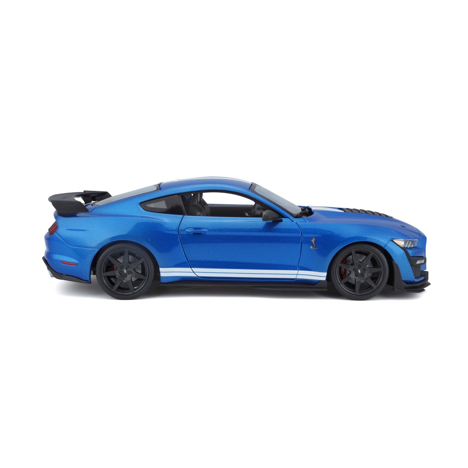 31388 BU - Bburago Maisto  1:18 - 2020 Ford Shelby GT500 Blu Met.