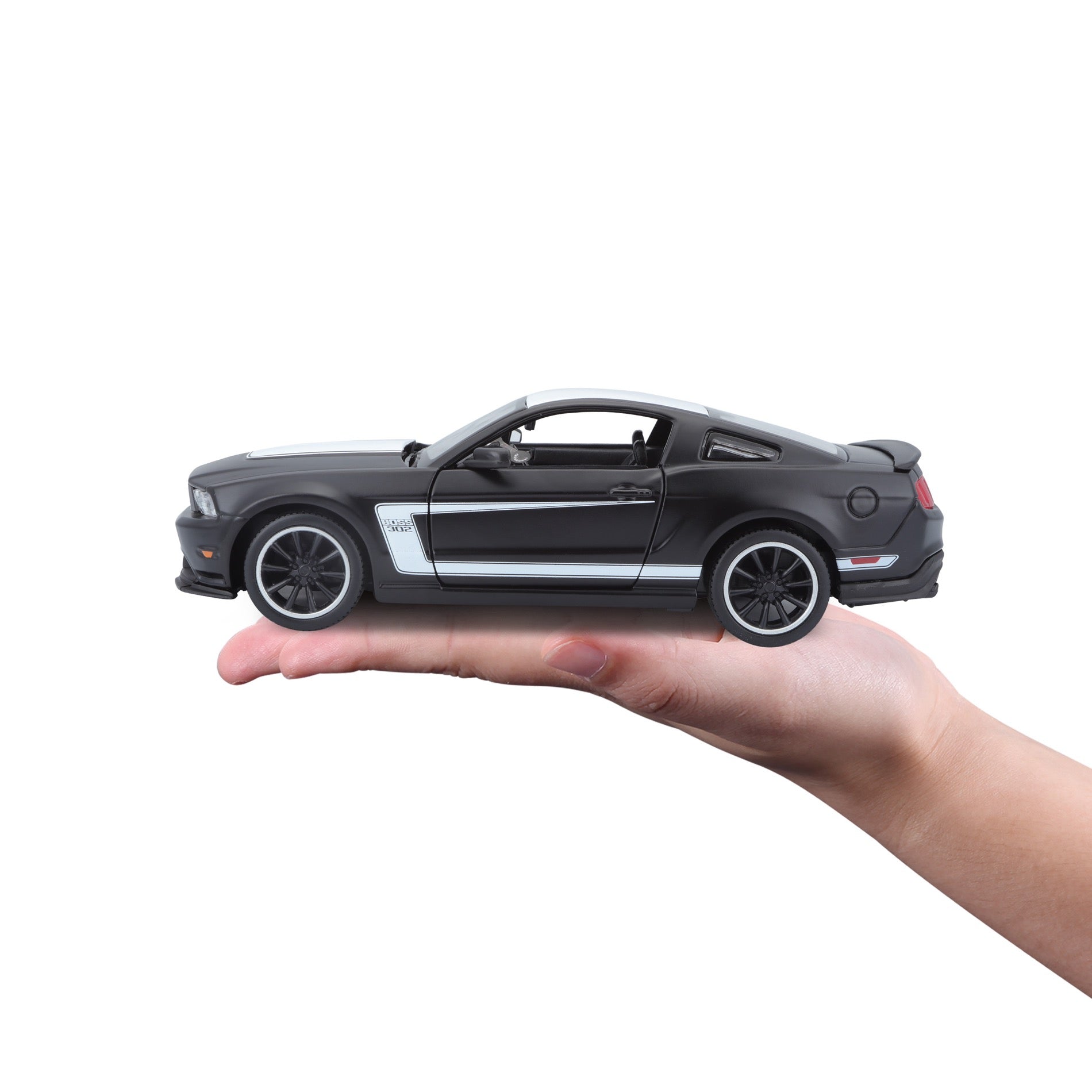 31269 BK Bburago Maisto  1:24 - Ford Mustang Boss 302 Nero opaco