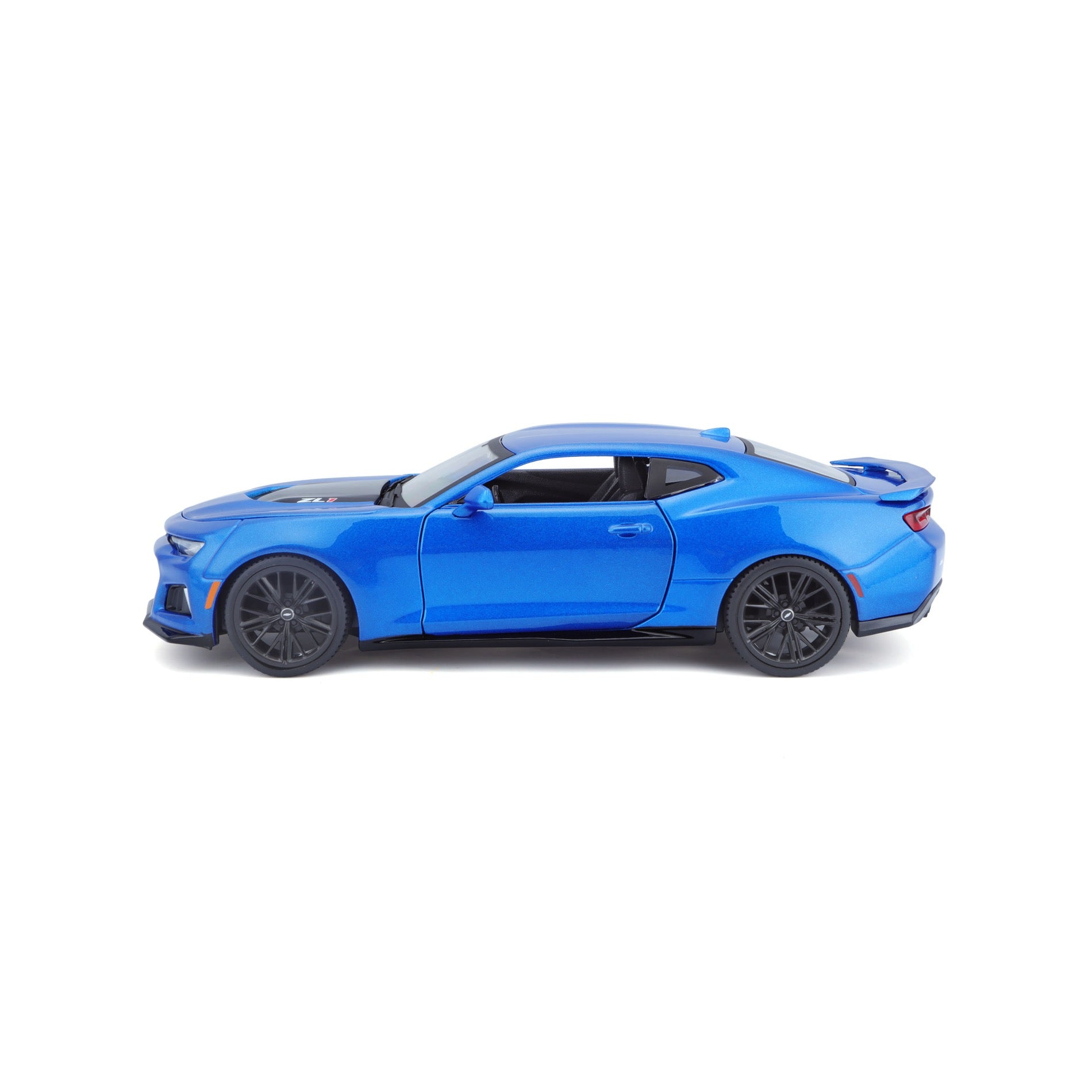 10-31512 BU Bburago Maisto 1:24 - 2017 Camaro ZL1 Blu Met.