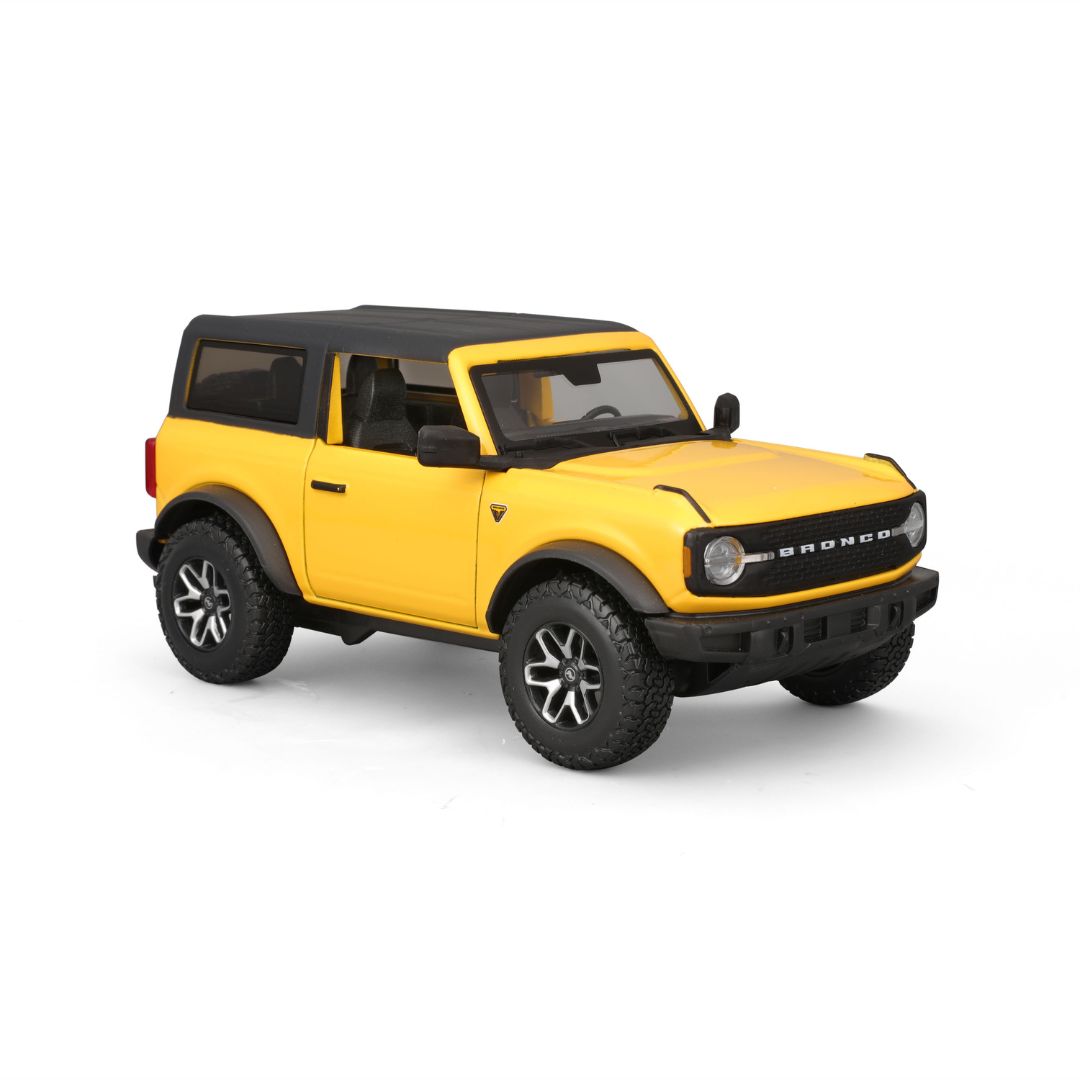 31530 Bburago Maisto - Ford Bronco Badlands 2 porte (2021) gialla 1:24