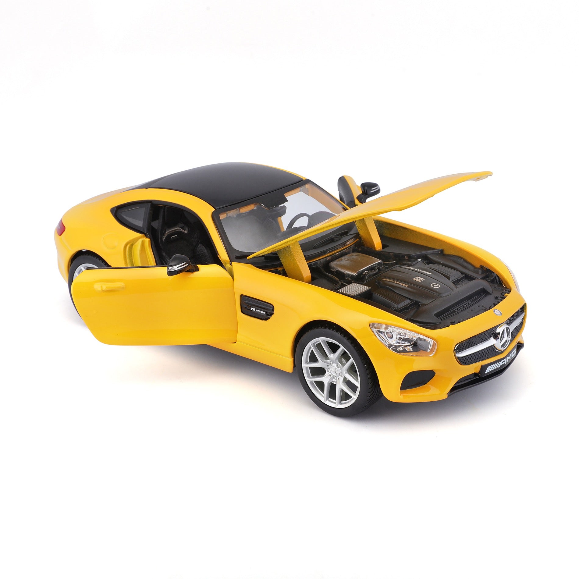 10-31134 BBurago - Maisto Mercedes-Benz AMG GT Gialla scala 1:24