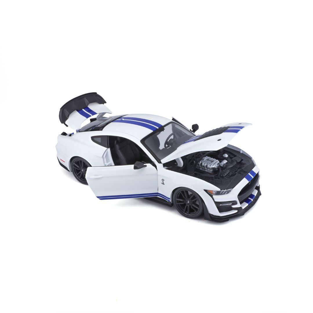 31452 WT Bburago Maisto - Mustang Shelby GT500 (2020), bianca - 1:18