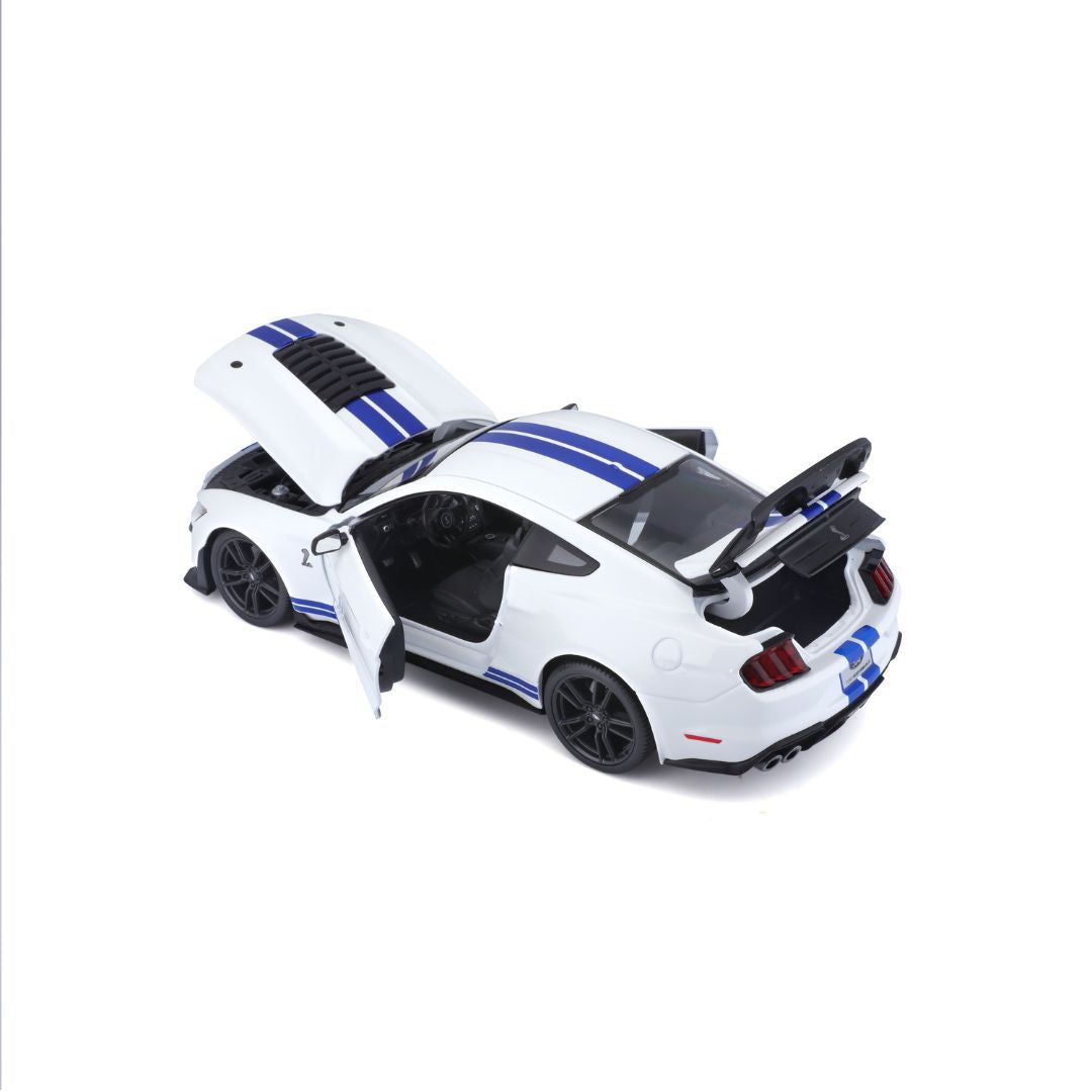 31452 WT Bburago Maisto - Mustang Shelby GT500 (2020), bianca - 1:18