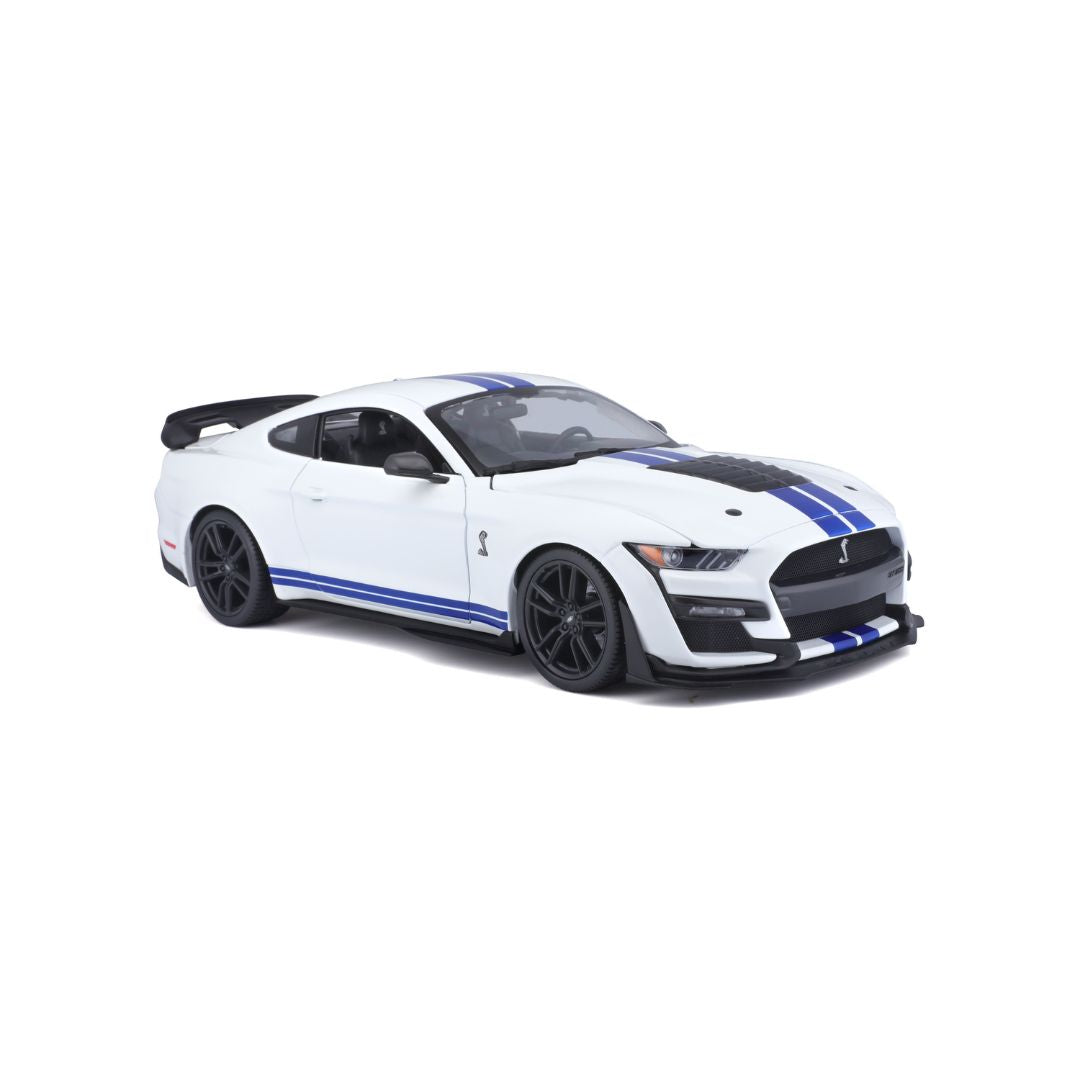 31452 WT Bburago Maisto - Mustang Shelby GT500 (2020), bianca - 1:18