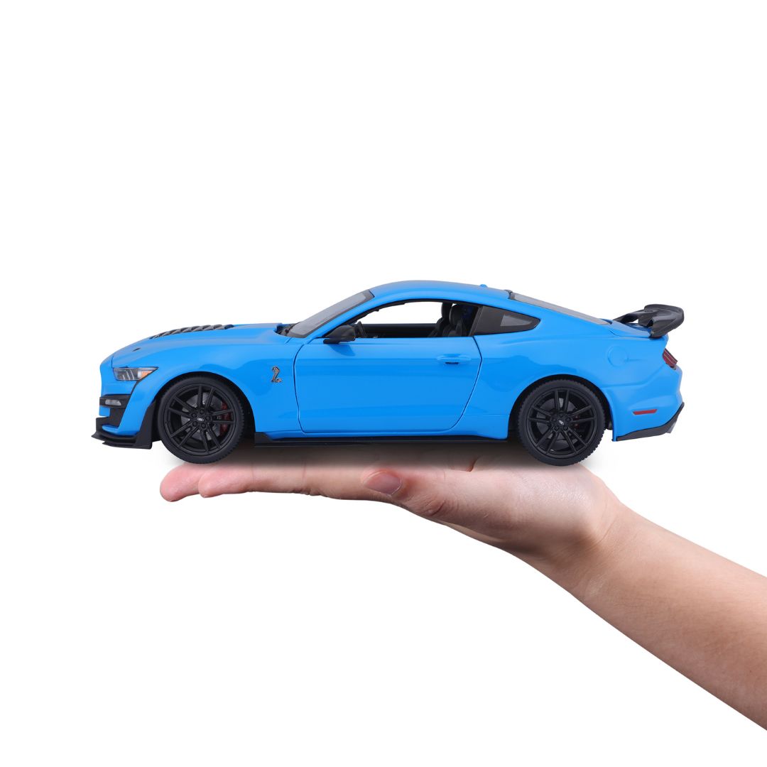 31452 WT Bburago Maisto - Mustang Shelby GT500 (2020), blu - 1:18