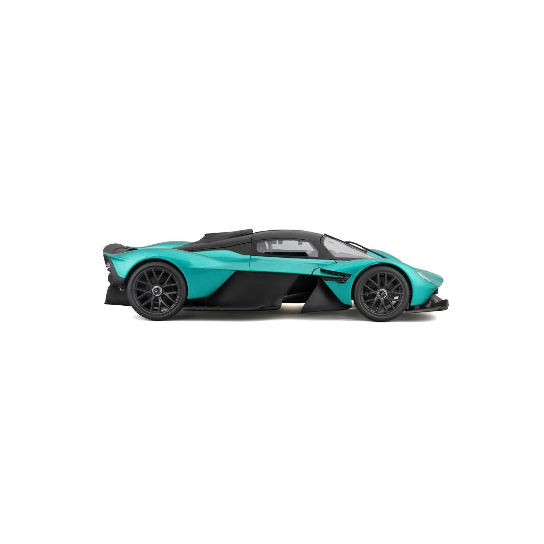 *31465 Bburago Maisto - Aston Martin Valkyrie (2022), verde o argento