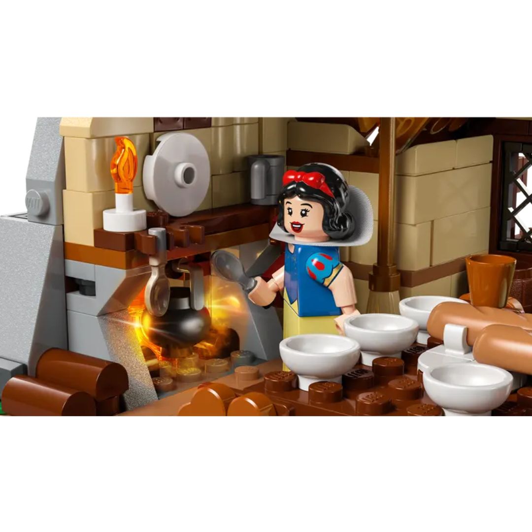 43242 LEGO Disney - Il cottage di Biancaneve e i Sette Nani