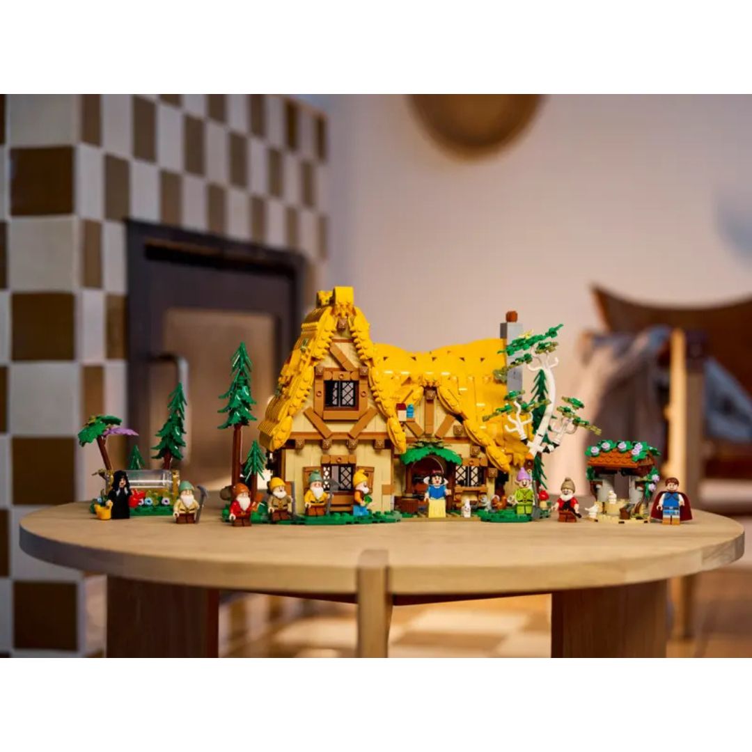 43242 LEGO Disney - Il cottage di Biancaneve e i Sette Nani