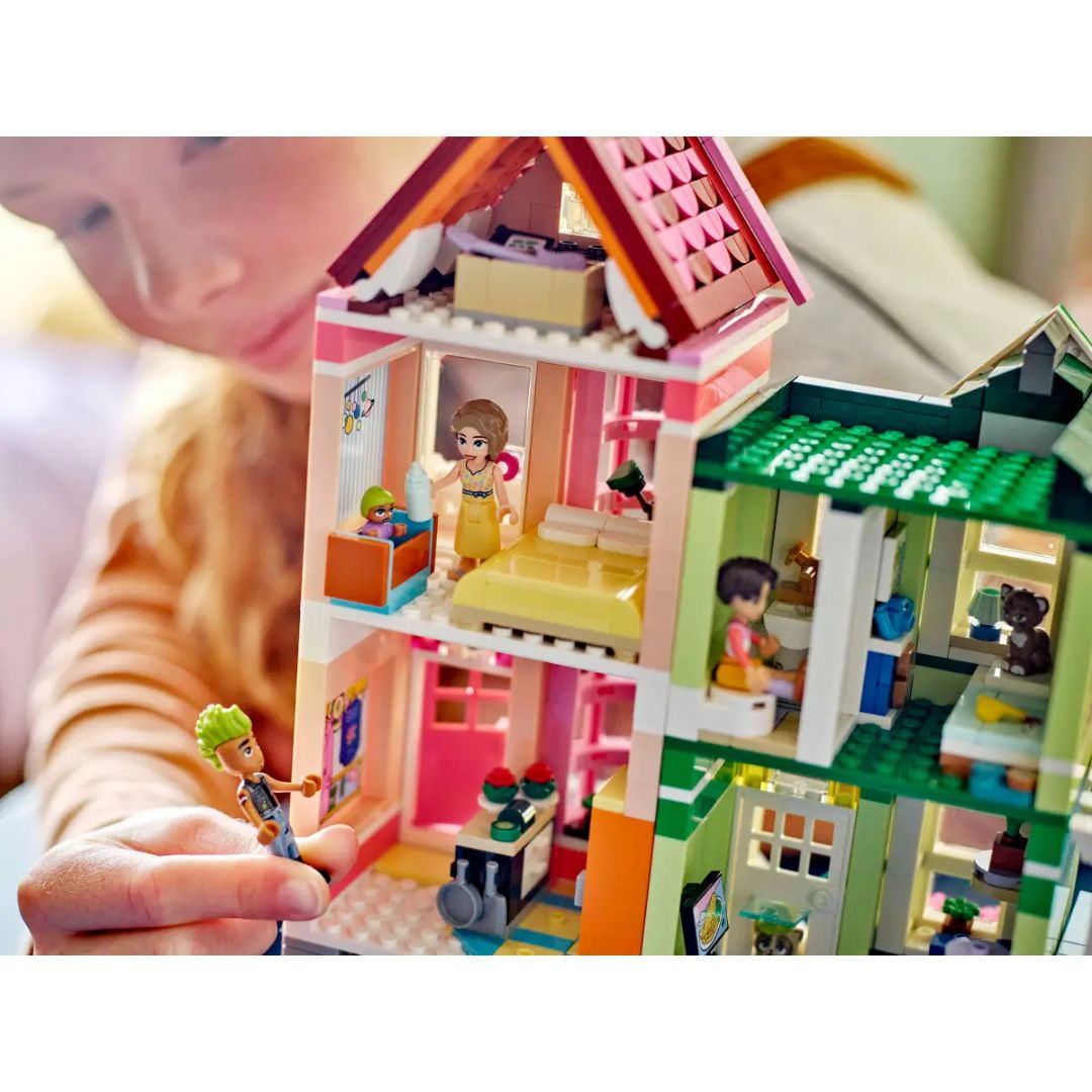 42670 LEGO Friends - Appartamenti e negozi di Heartlake City