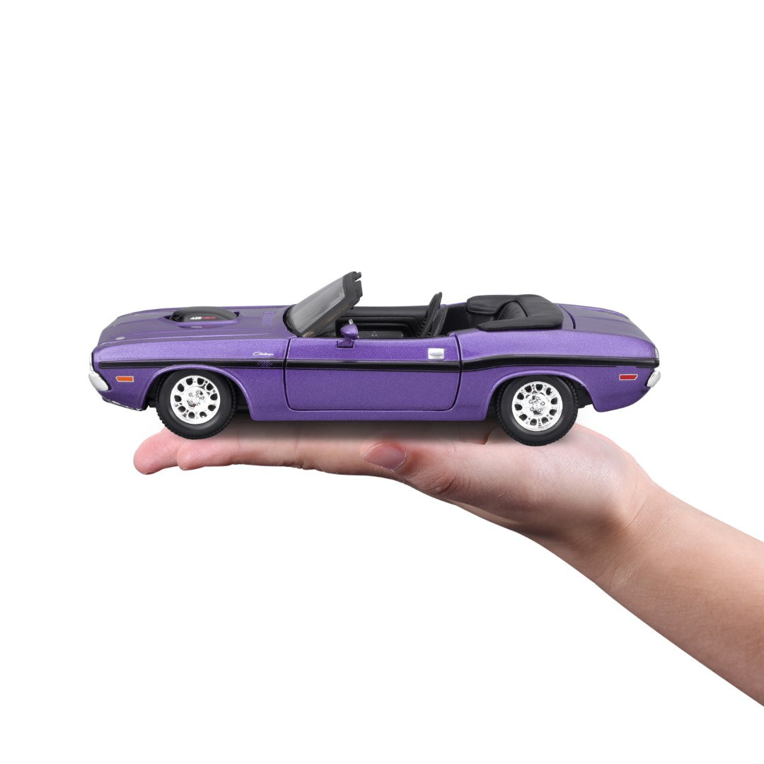 31264 Bburago Maisto - Dodge Challenger R/T Convertible (1970) - 1:24