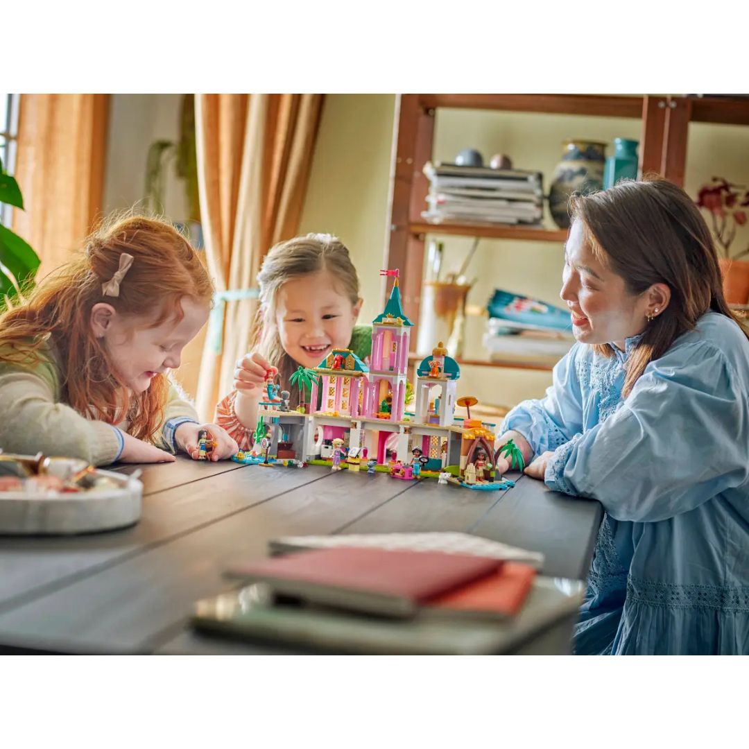 43267 LEGO Disney - Castello della Principessa e animali reali