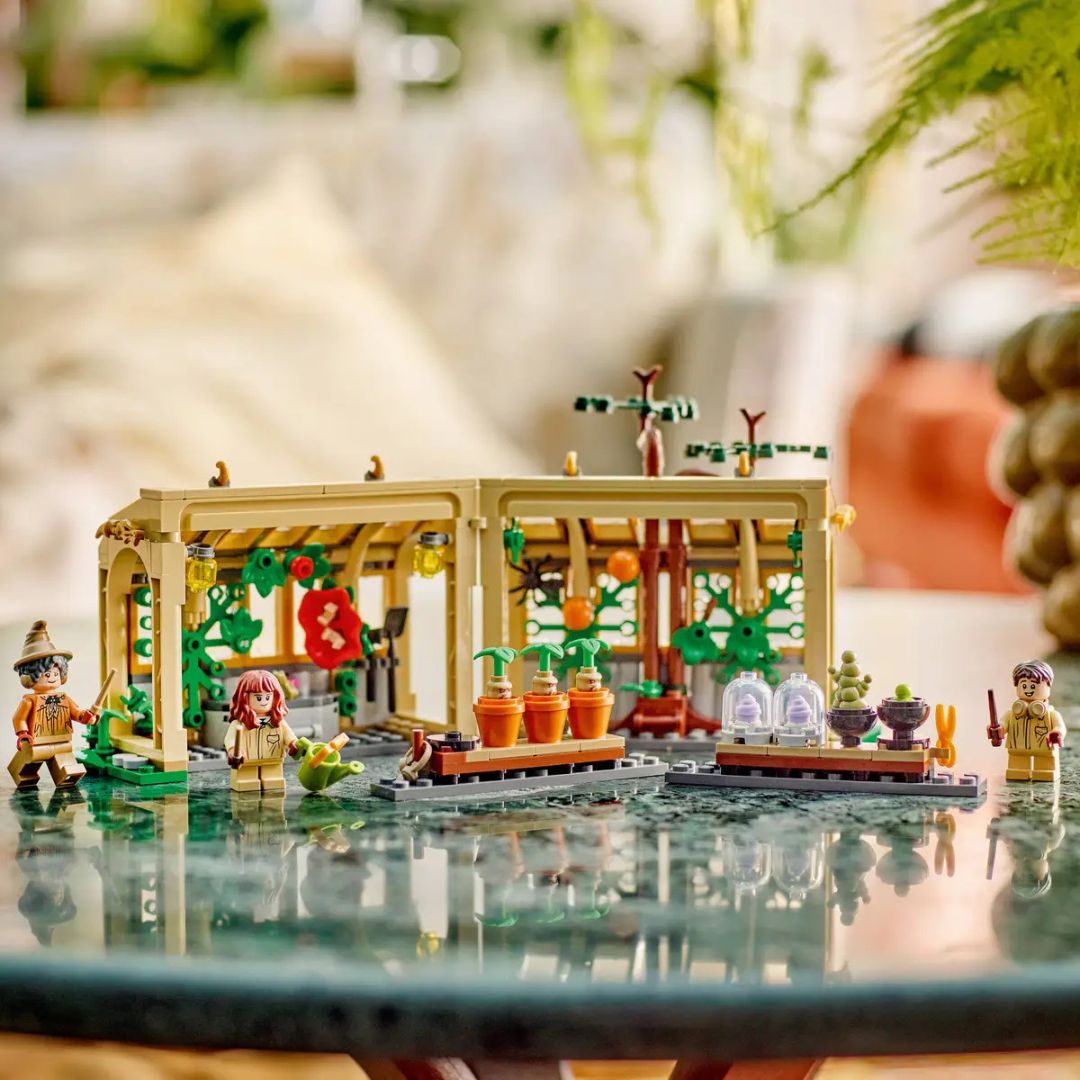 76445 LEGO Harry Potter - Castello di Hogwarts: lezione di erbologia