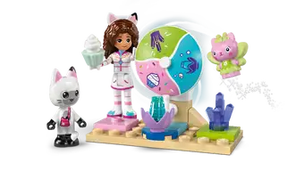11205 Lego Gabby's Dollhouse Dolce montagna e Giardino di Gattina Fatina