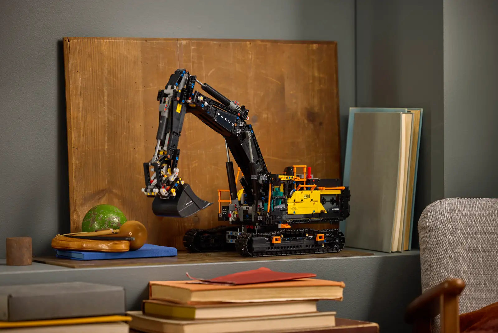 42215 Lego Technic Escavatore Volvo EC500 Hybrid