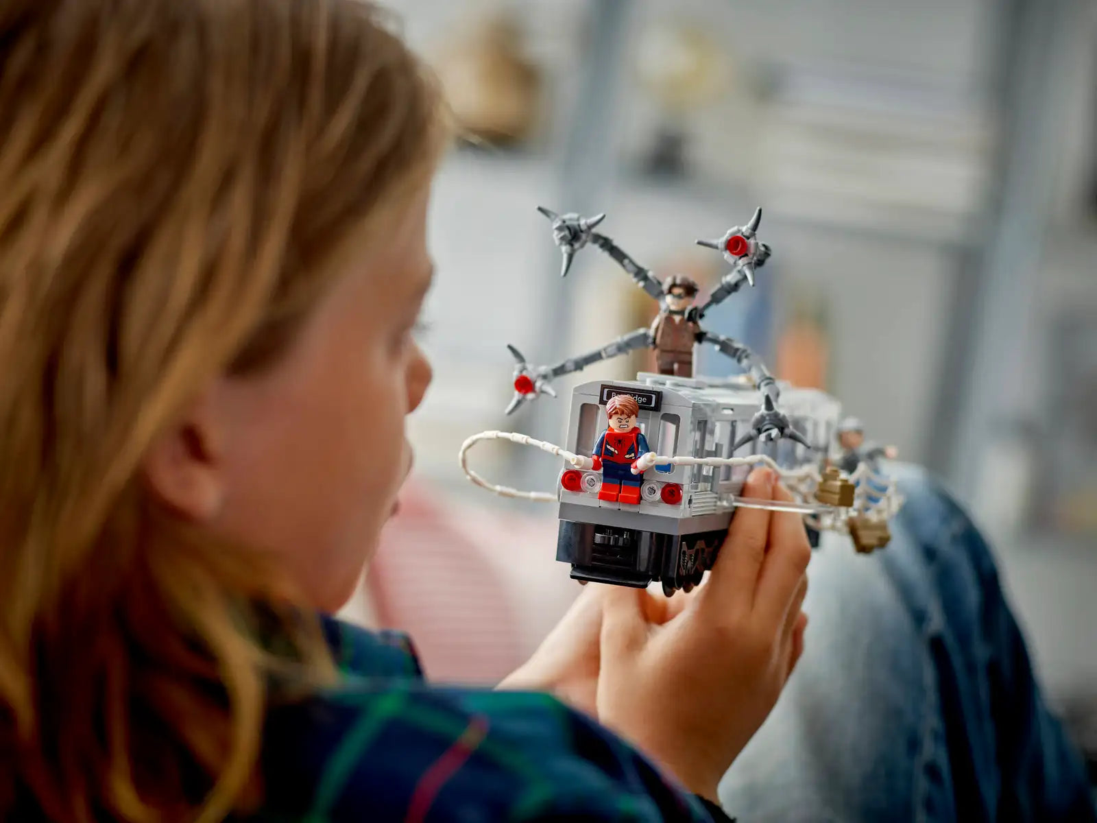 76321 Lego Super Heroes Marvel Spider-Man contro Doc Ock: duello sul treno