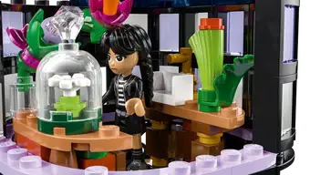 76784 Lego Wednesday Fiore di dalia nero