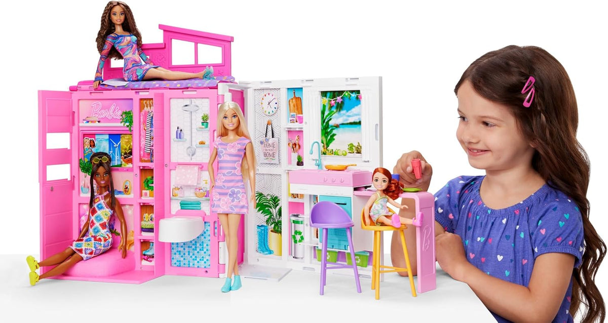 Mattel Barbie Loft Casa Vacanze con Bambola Playset Casa Portatile con Accessori