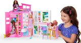 Mattel Barbie Loft Casa Vacanze con Bambola Playset Casa Portatile con Accessori